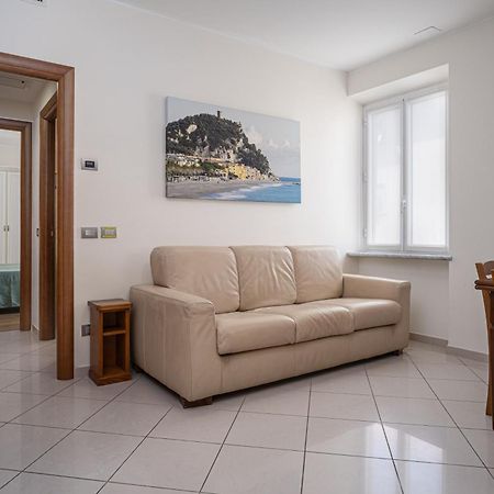 Lido Resort Finale Ligure Kültér fotó
