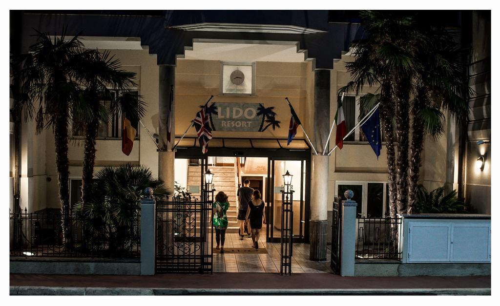 Lido Resort Finale Ligure Kültér fotó