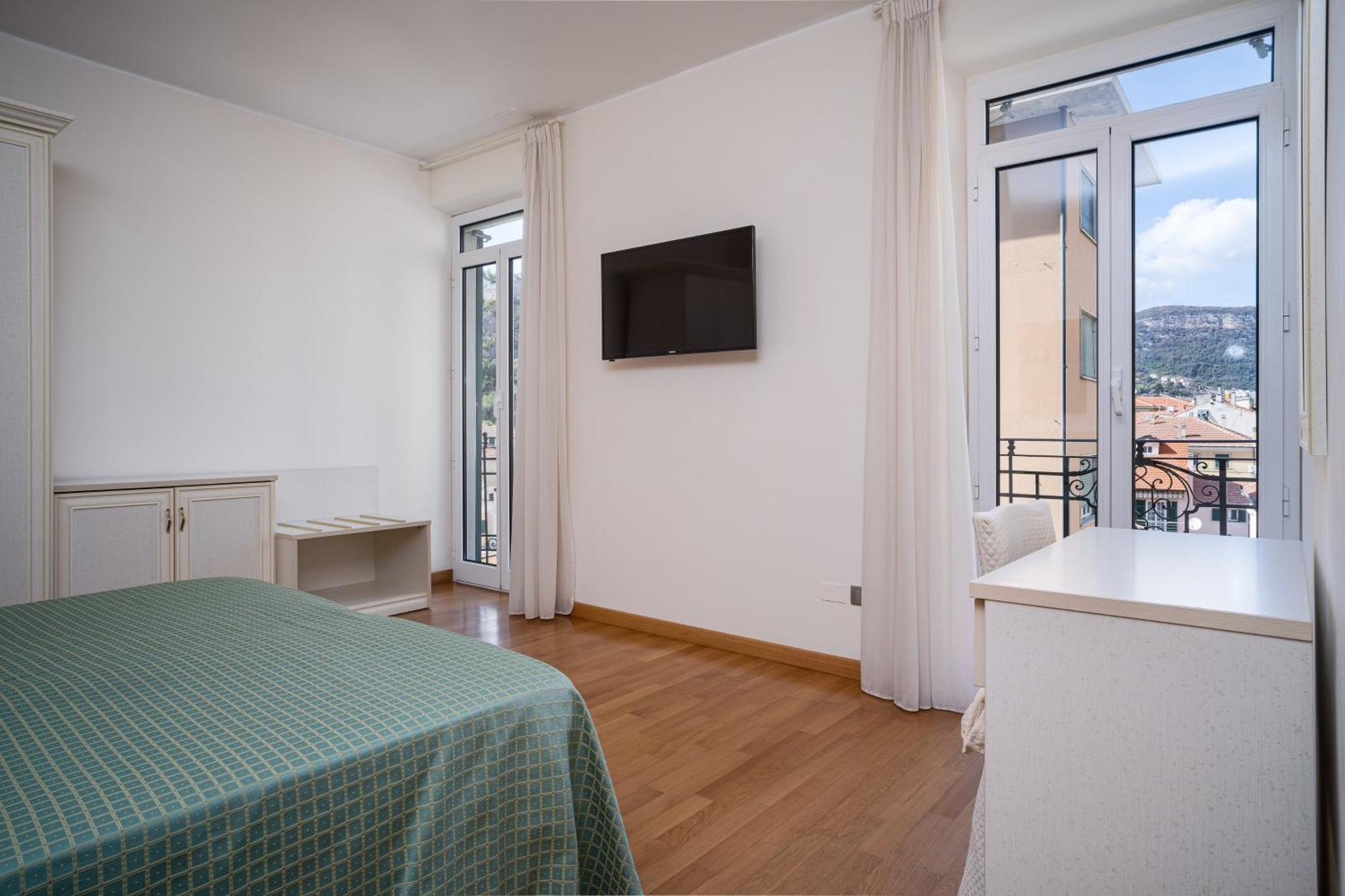 Lido Resort Finale Ligure Kültér fotó