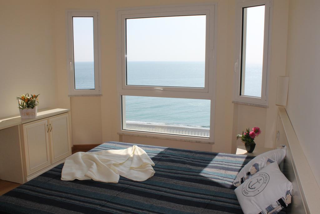 Lido Resort Finale Ligure Kültér fotó